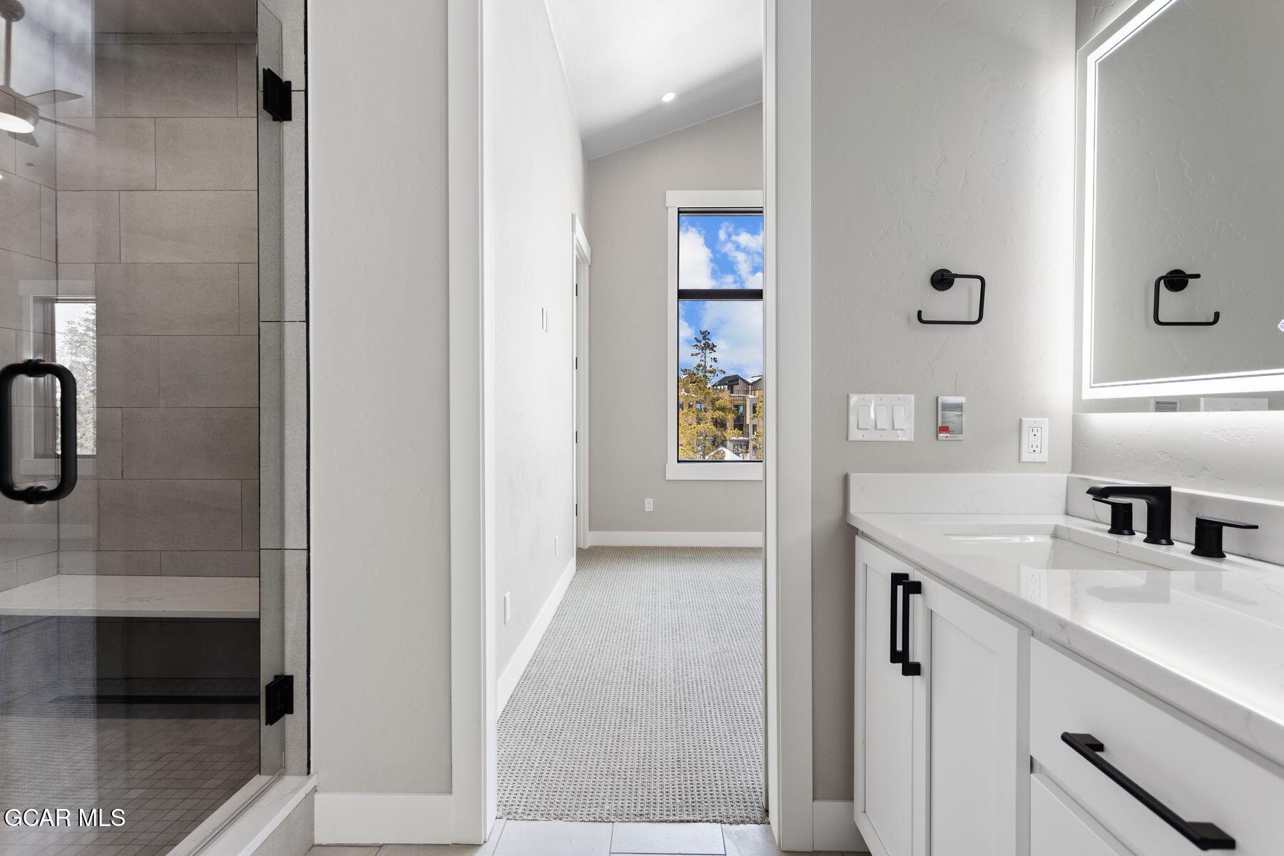 54 Ski Idlewild Road Winter Park, CO 80482 - Photo 19 of 46 Primary Bedroom Suite