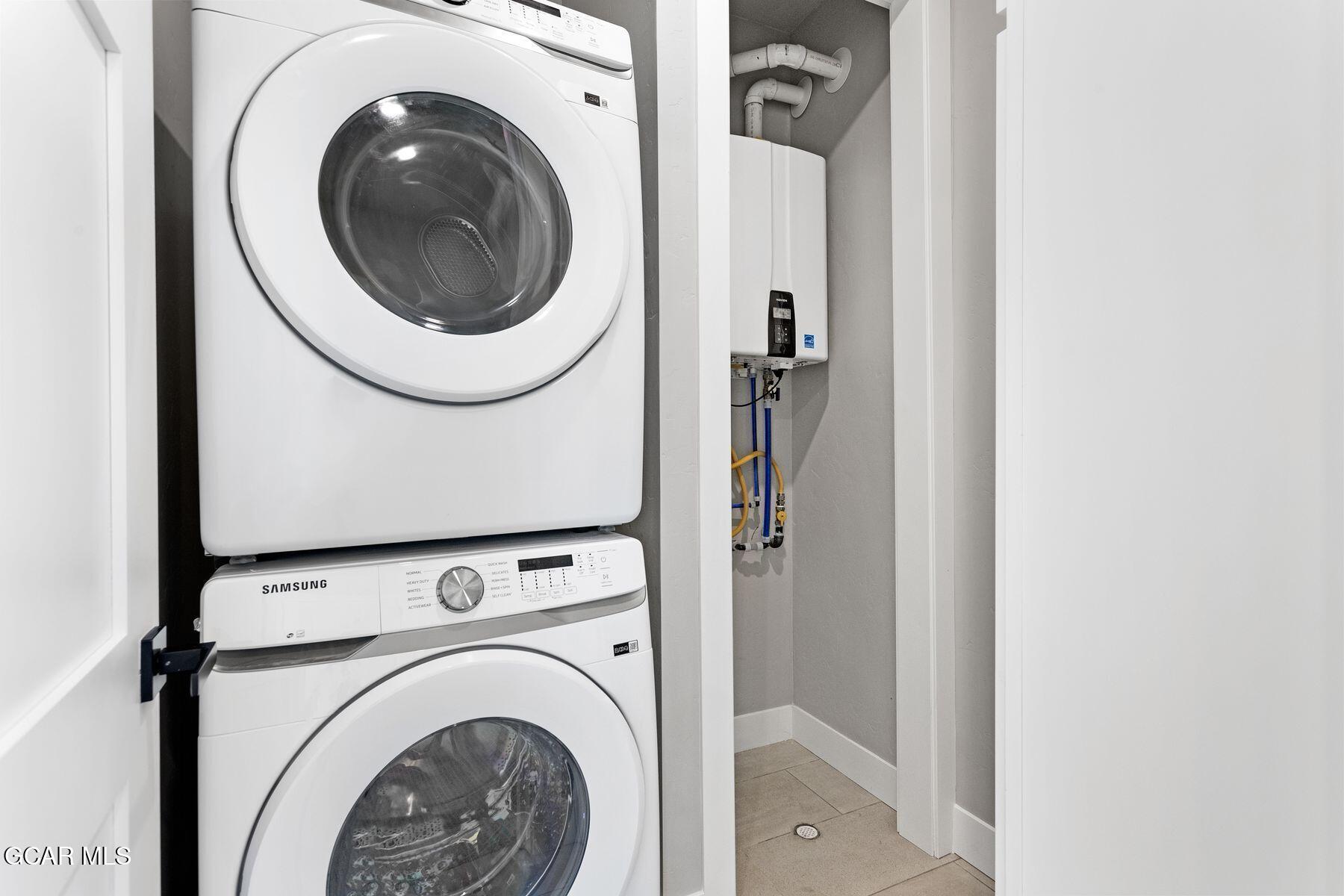 54 Ski Idlewild Road Winter Park, CO 80482 - Photo 23 of 46 Laundry Closest