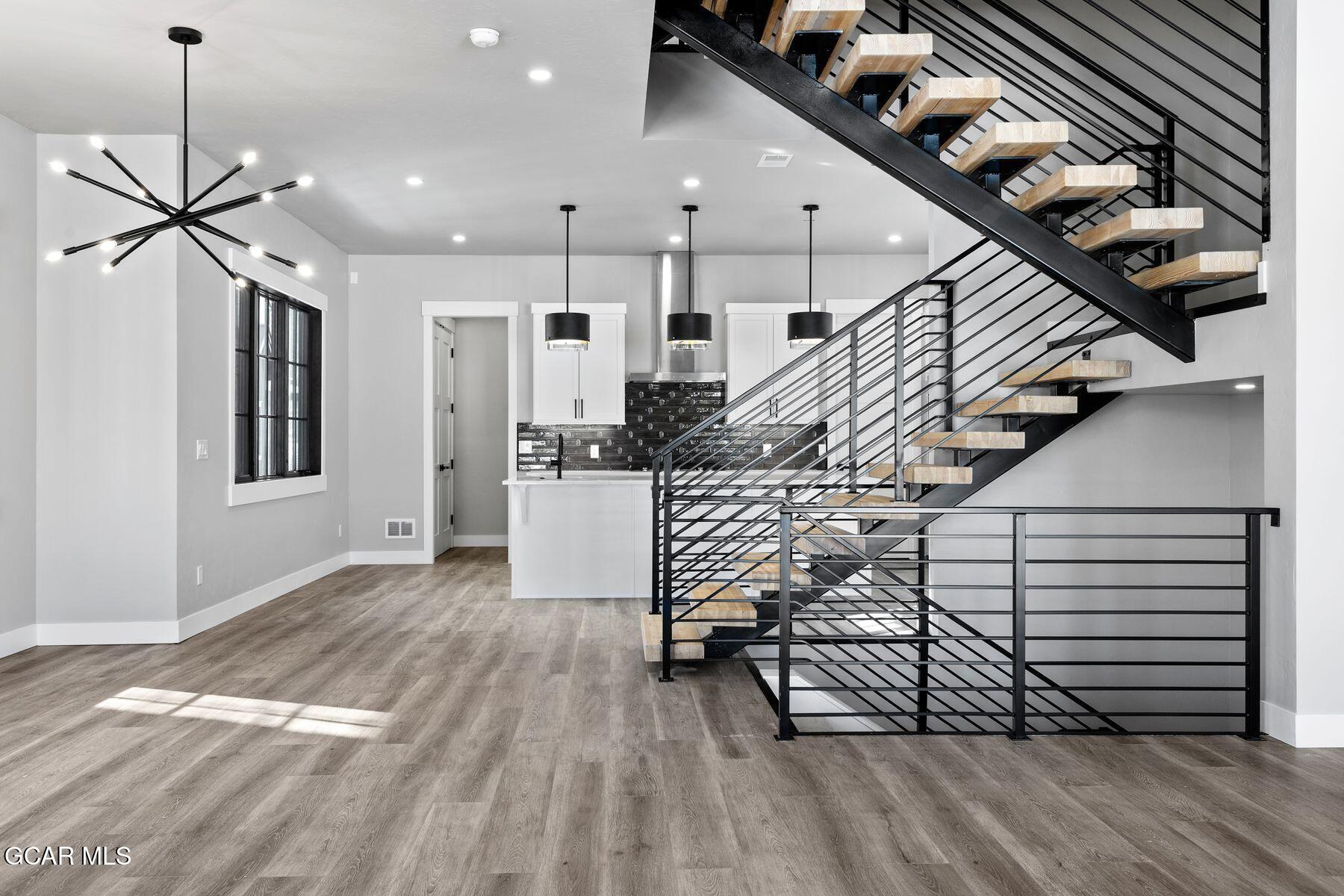 54 Ski Idlewild Road Winter Park, CO 80482 - Photo 6 of 46 Gourmet Kitchen & Dining Area