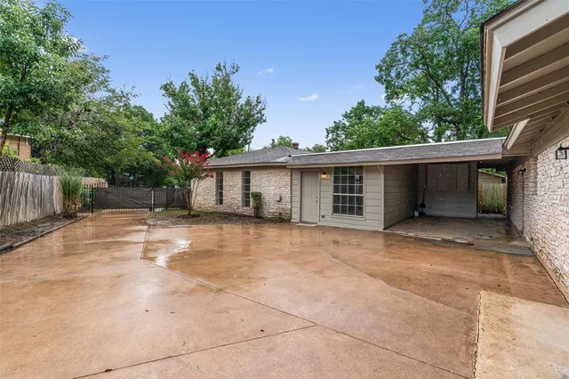 $1,495 | 2616 Audubon Place, Austin, TX 78741