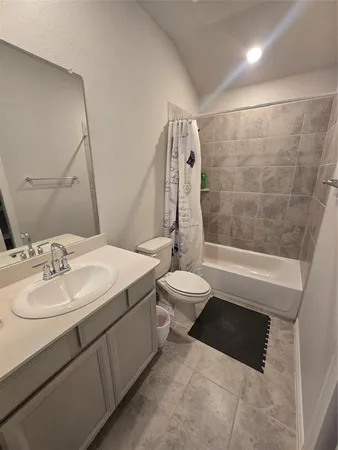 $2,250 | 444 Ella Lane, Fate, TX 75087