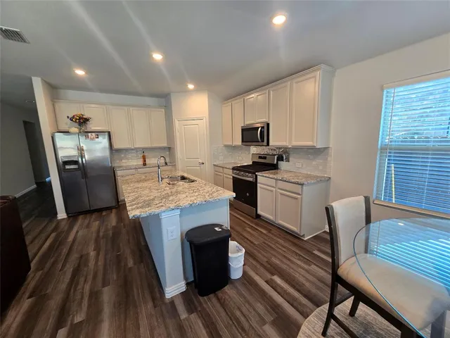 $2,250 | 444 Ella Lane, Fate, TX 75087