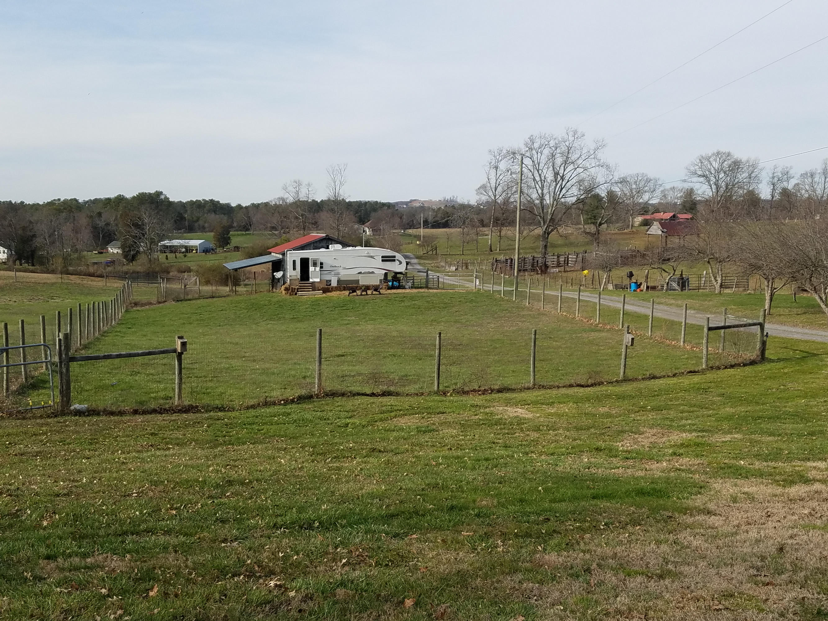 428 Binfield Road Maryville, TN 37801 - Photo 16 of 28 20170220_155633
