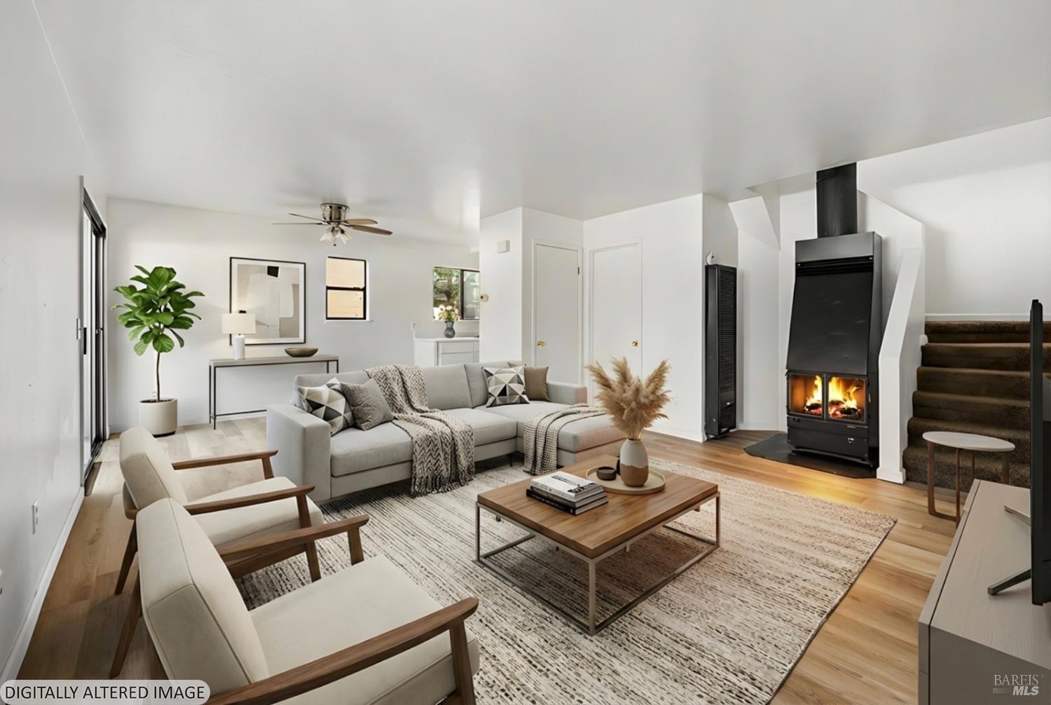 Welcome home to this cozy PUD centrally located in NW Santa Rosa