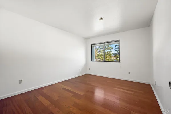 $340,000 | 2123 West Steele Lane, Santa Rosa, CA 95403