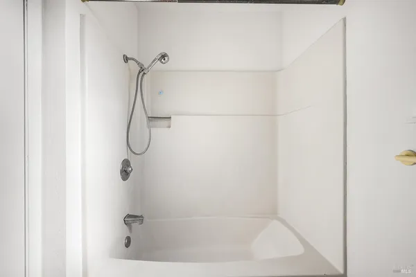 $340,000 | 2123 West Steele Lane, Santa Rosa, CA 95403