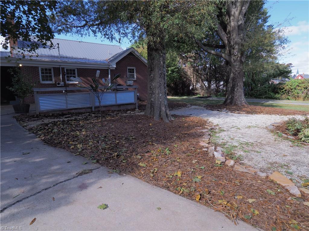 4141 Siloam Road Dobson, NC 27017 - Photo 27 of 38 Gallery Image 27