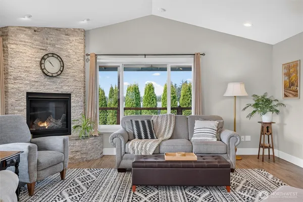$569,900 | 125 Ridgeview Street, Sumas, WA 98295