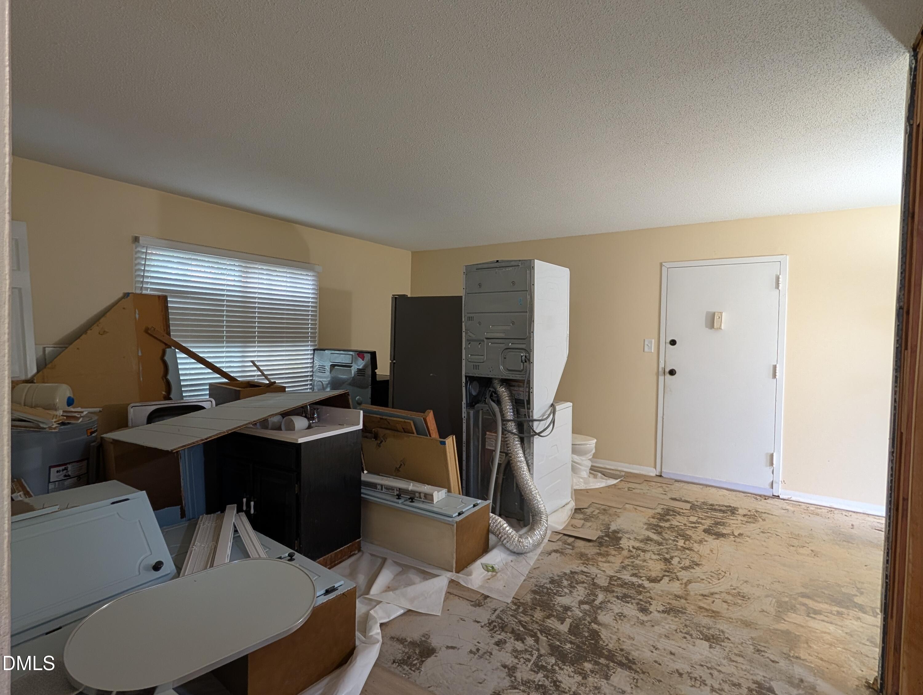 5800 Falls Of Neuse Road, Unit B Raleigh, NC 27609 - Photo 10 of 21 PXL_20250915_141440117