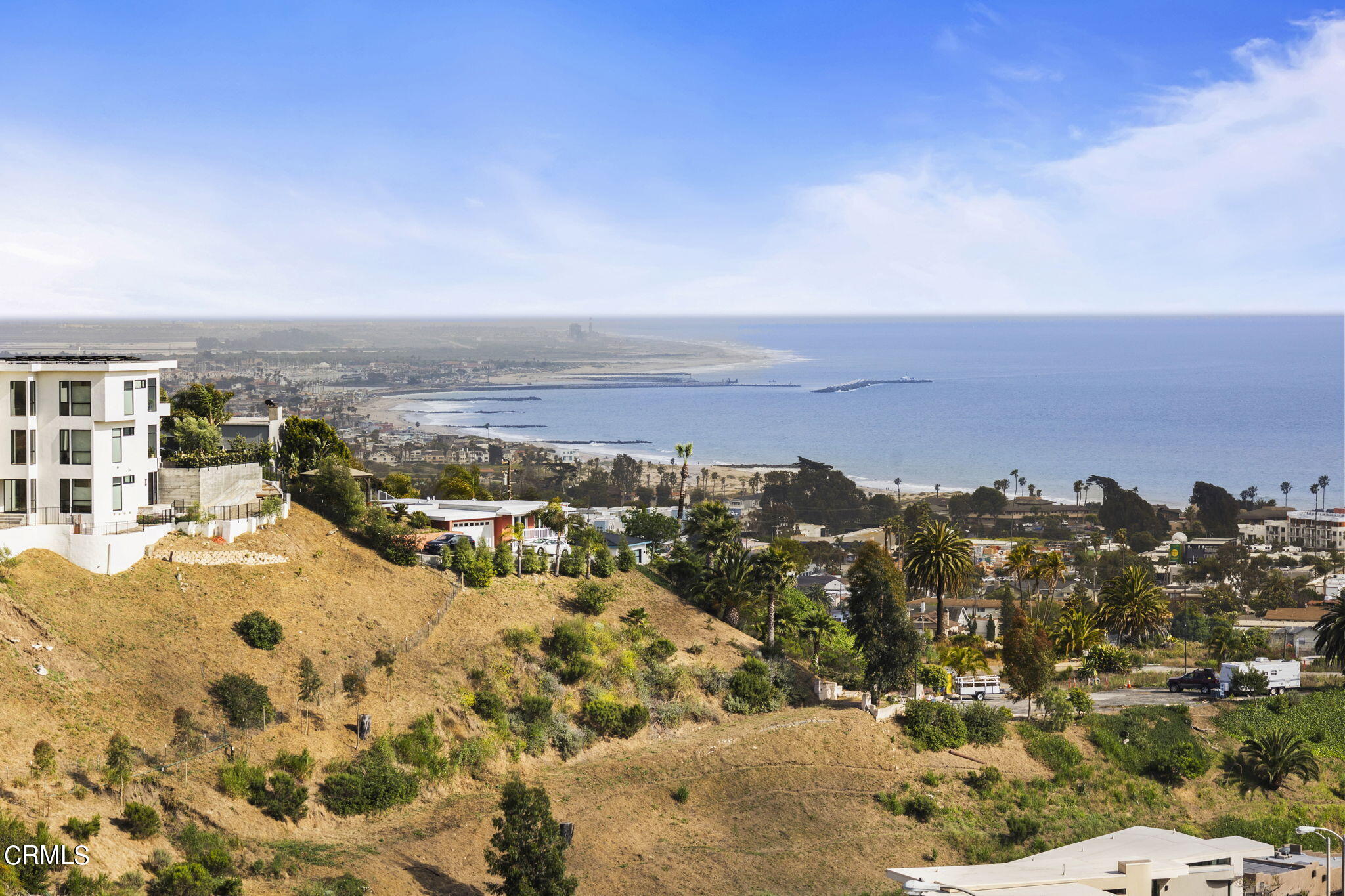 940 Vallecito Drive Ventura, CA 93001 - Photo 20 of 42 a view of a city
