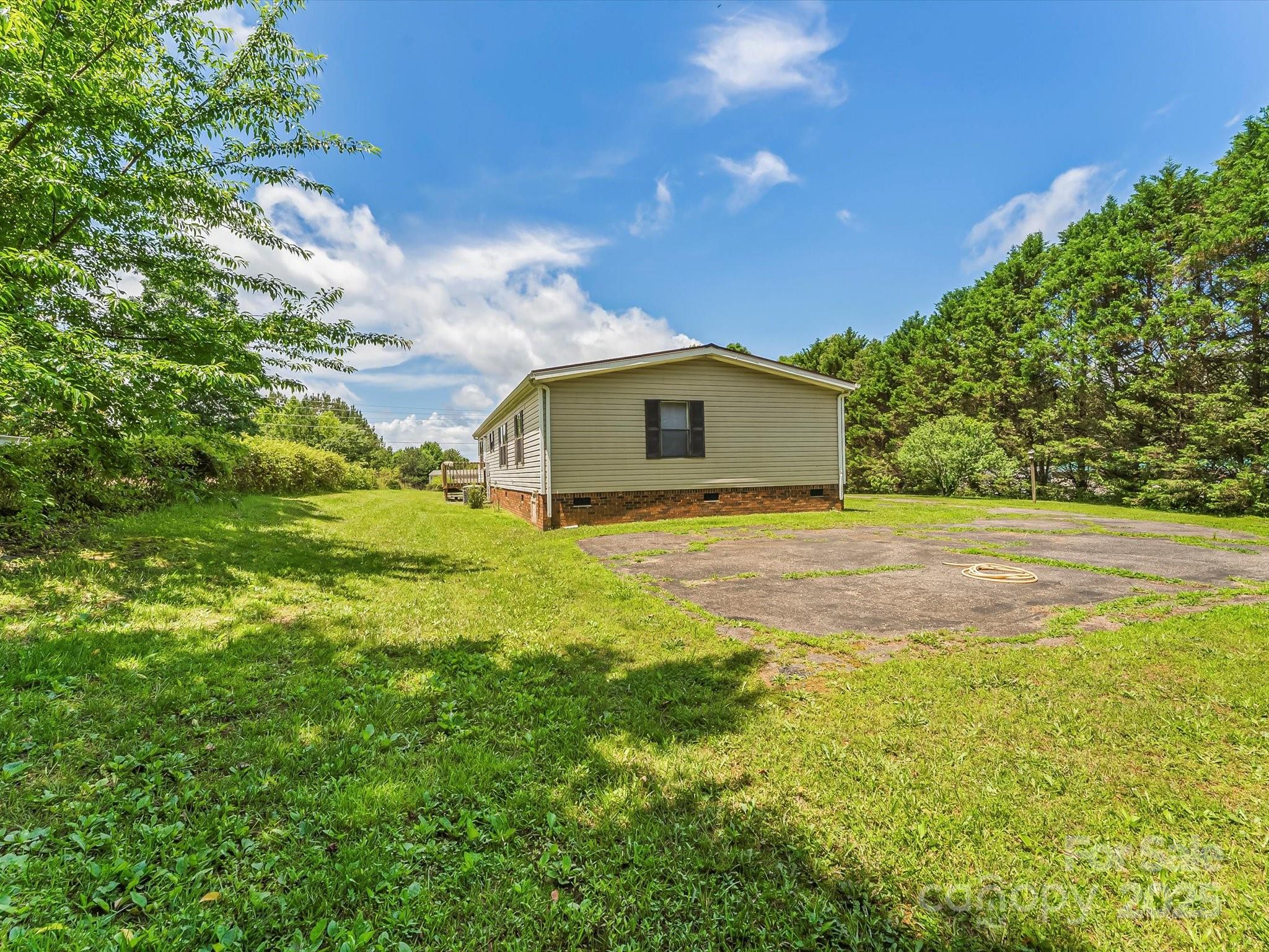 4591 Scott Road Morganton, NC 28655 - Photo 25 of 26 Gallery Image 25
