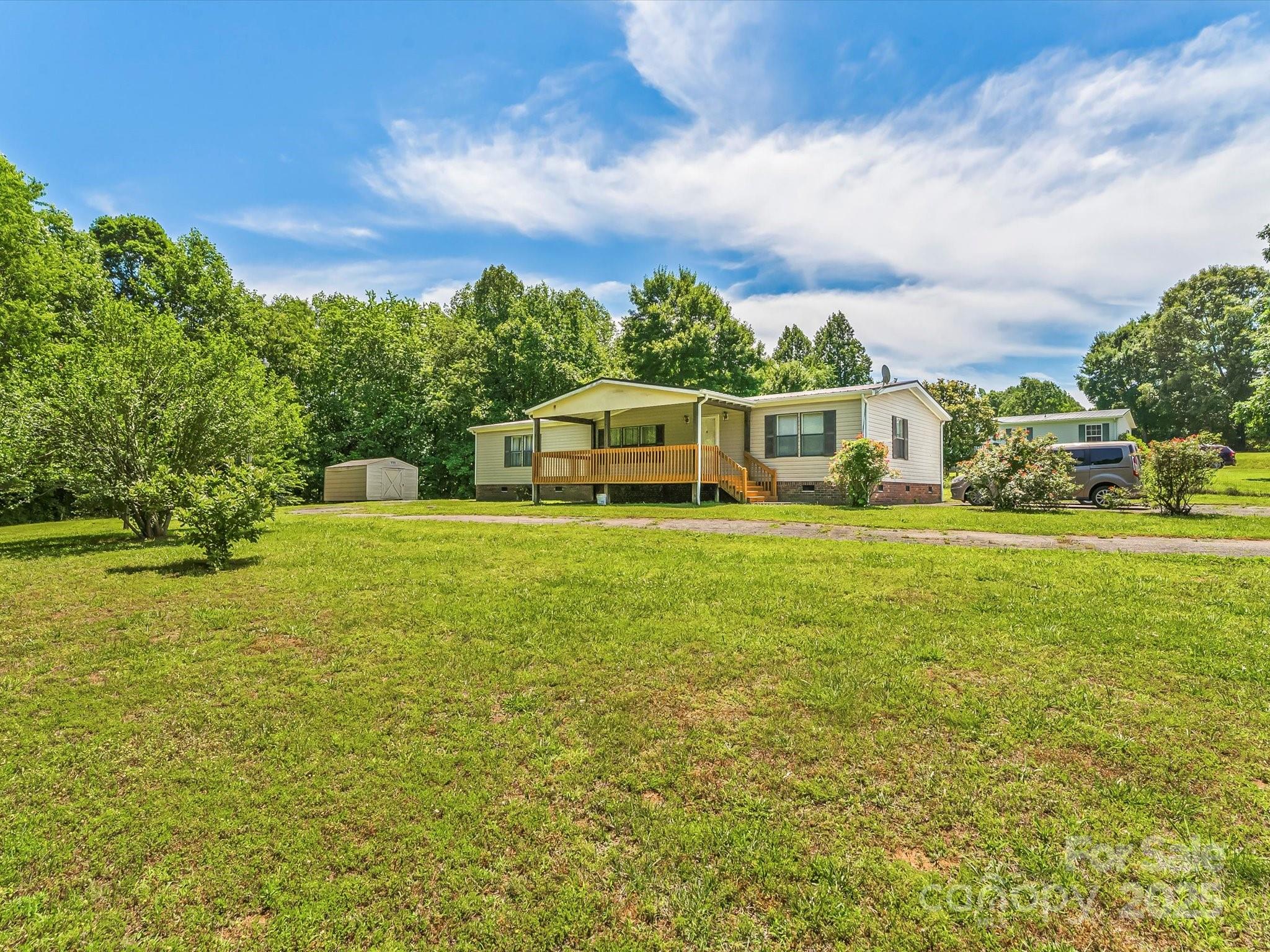 4591 Scott Road Morganton, NC 28655 - Photo 4 of 26 Gallery Image 4