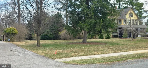 $575,000 | 7 Montrose Avenue, Catonsville, MD 21228
