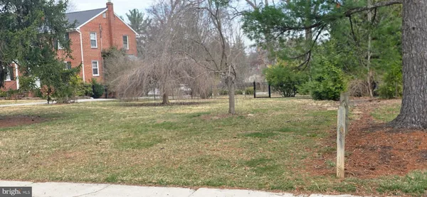 $575,000 | 7 Montrose Avenue, Catonsville, MD 21228