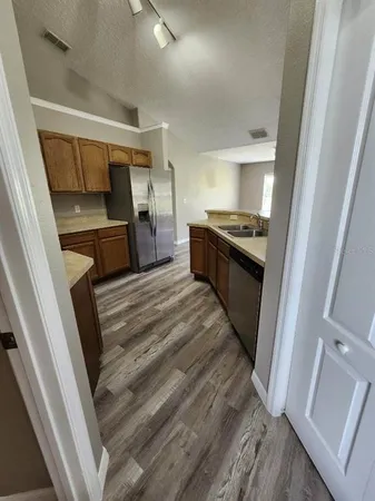 $2,100 | 2617 Athens Drive, Leesburg, FL 34748