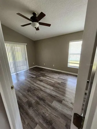 $2,100 | 2617 Athens Drive, Leesburg, FL 34748