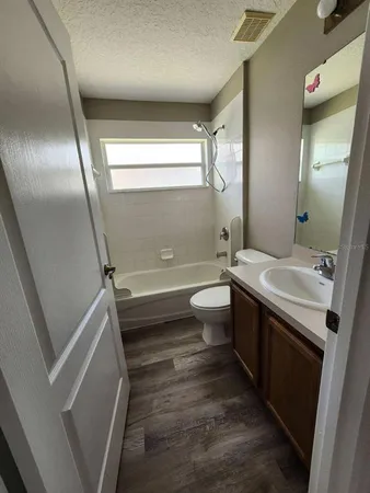 $2,100 | 2617 Athens Drive, Leesburg, FL 34748