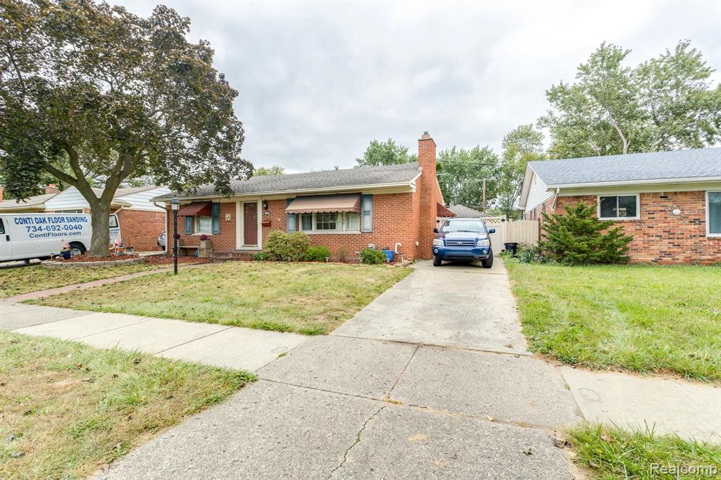 8826 Farmington Road Livonia, MI 48150 - Photo 2 of 29 Gallery Image 2