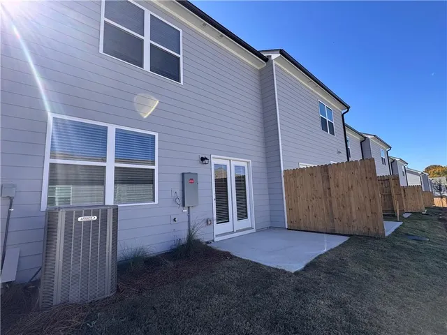 a view of backyard of house