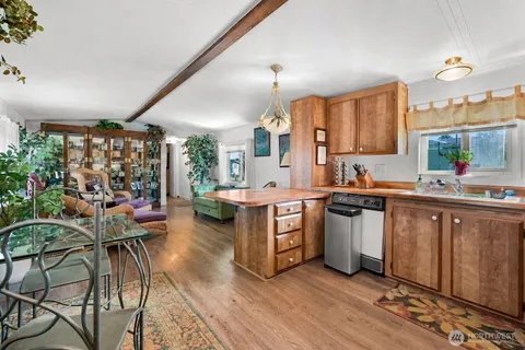 $155,000 | 380 East Pole Road, Unit 13, Lynden, WA 98264