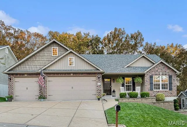 $375,000 | 1824 Eagle Crest, Barnhart, MO 63012
