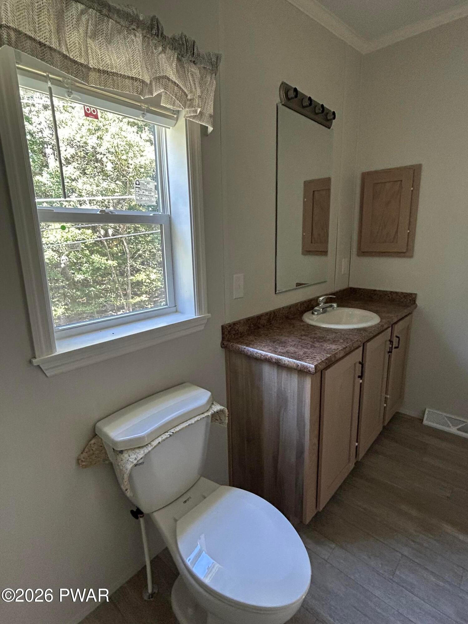 111 Rustic Road Greentown, PA 18426 - Photo 10 of 18 Gallery Image 10