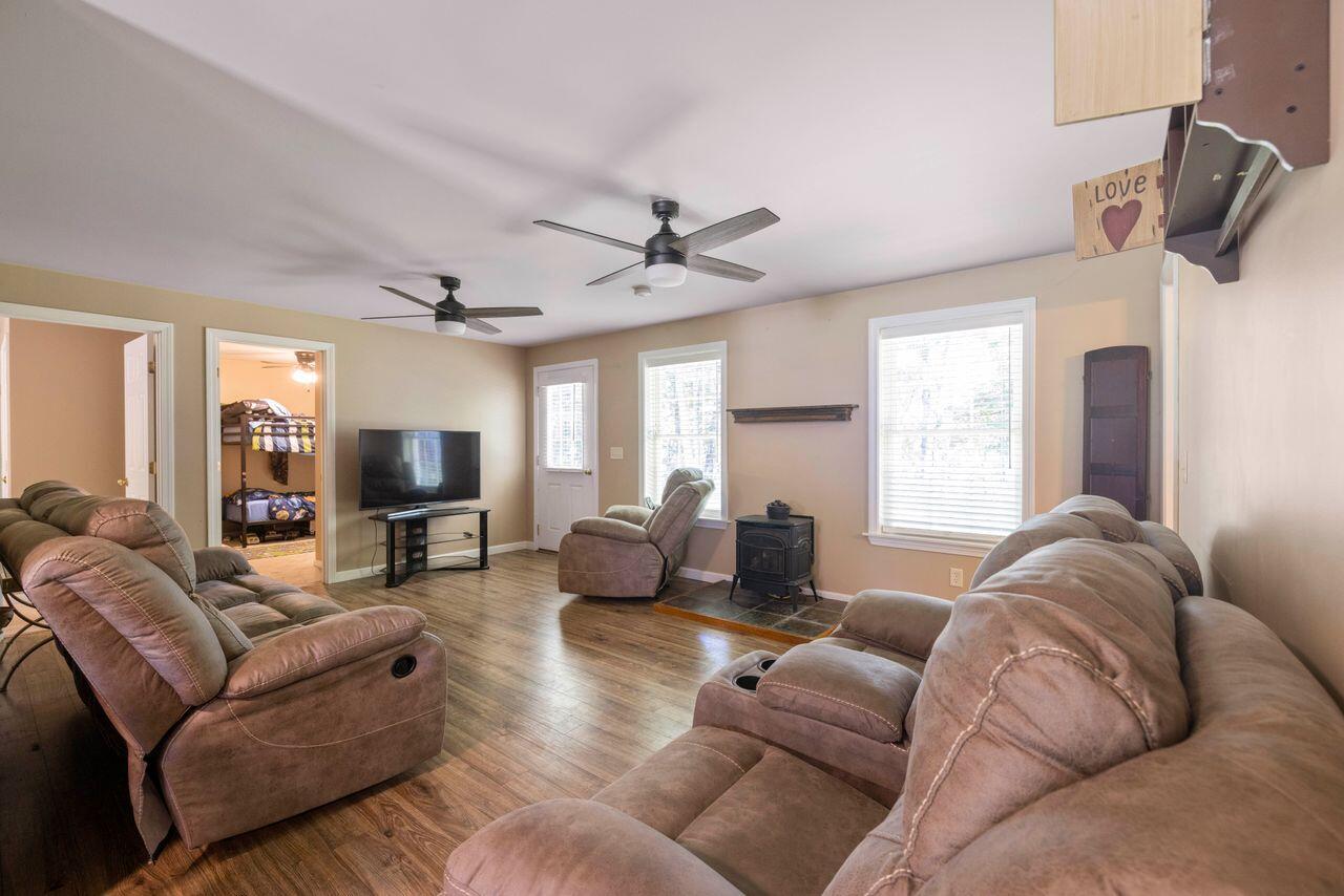 159 High Street South Paris, ME 04281 - Photo 20 of 31 3G0A7397