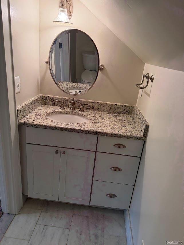 427 Wesley Street Rochester, MI 48307 - Photo 19 of 28 2nd Floor Master Bathroom #2 including sink & toilet. Use as "His" bathroom.