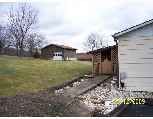 536 Hawkeye Road Scottdale, PA 15683 - Photo 3 of 10 Other.