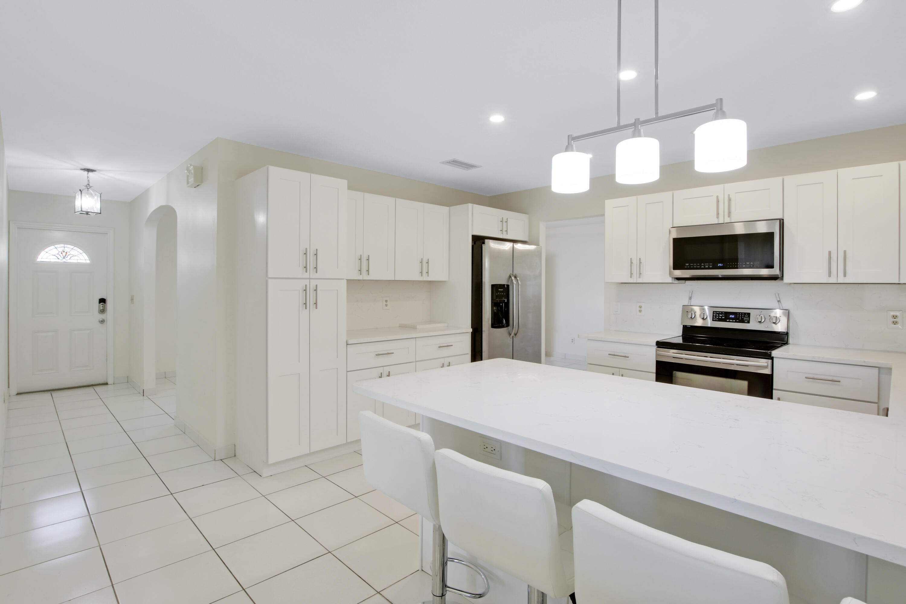 2480 Windsor Road Palm Beach Gardens, FL 33410 - Photo 11 of 44 Kitchen