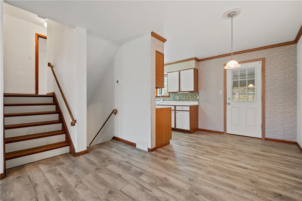 139 Jacks Run Road Pittsburgh, PA 15214 - Photo 11 of 21 Gallery Image 11