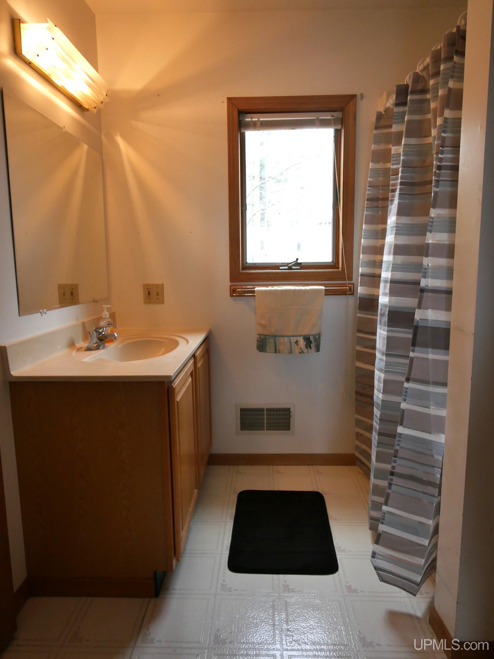 44418 Old 41 Road Chassell, MI 49916 - Photo 36 of 73