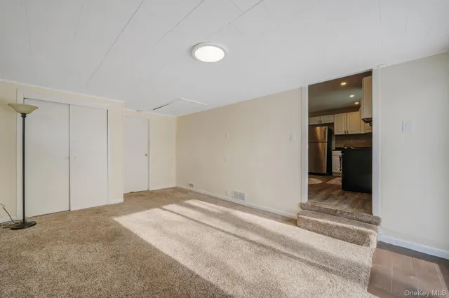 $625,000 | 90 Winchester Drive, Lindenhurst, NY 11757