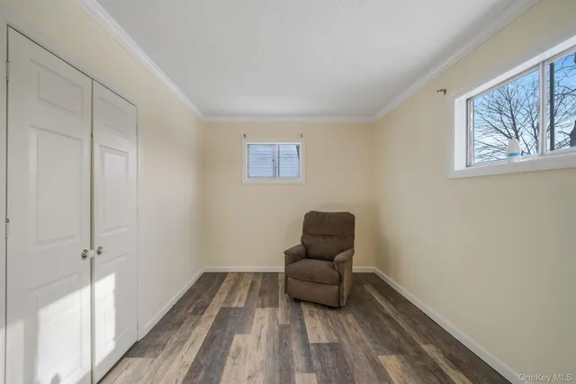 $625,000 | 90 Winchester Drive, Lindenhurst, NY 11757