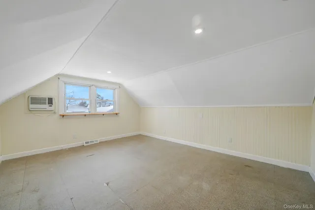 $625,000 | 90 Winchester Drive, Lindenhurst, NY 11757