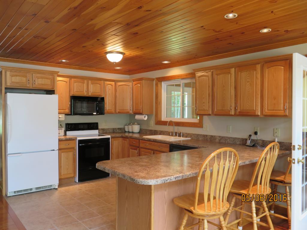 158 Beaver Brook Road Washington, NH 03280 - Photo 4 of 34