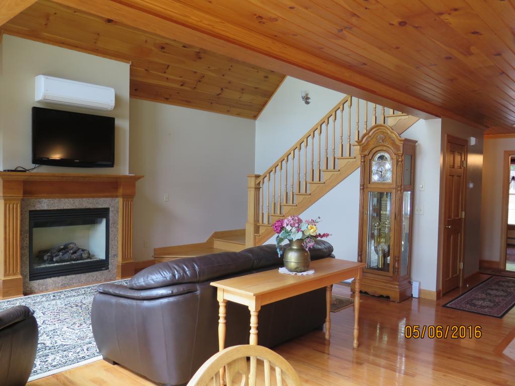 158 Beaver Brook Road Washington, NH 03280 - Photo 8 of 34