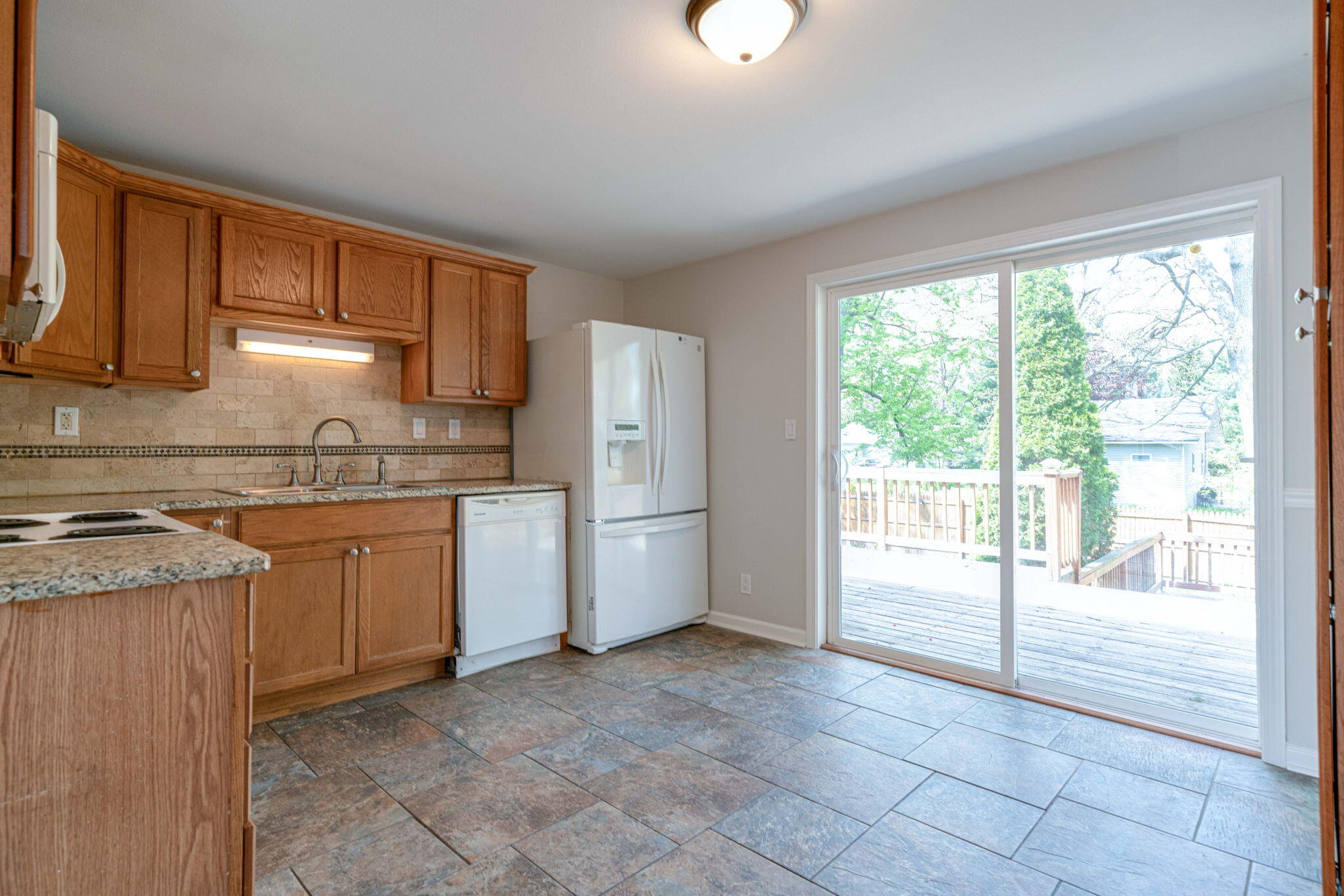 N1199 Beech Road Bloomfield, WI 53128 - Photo 6 of 26 Kitchen