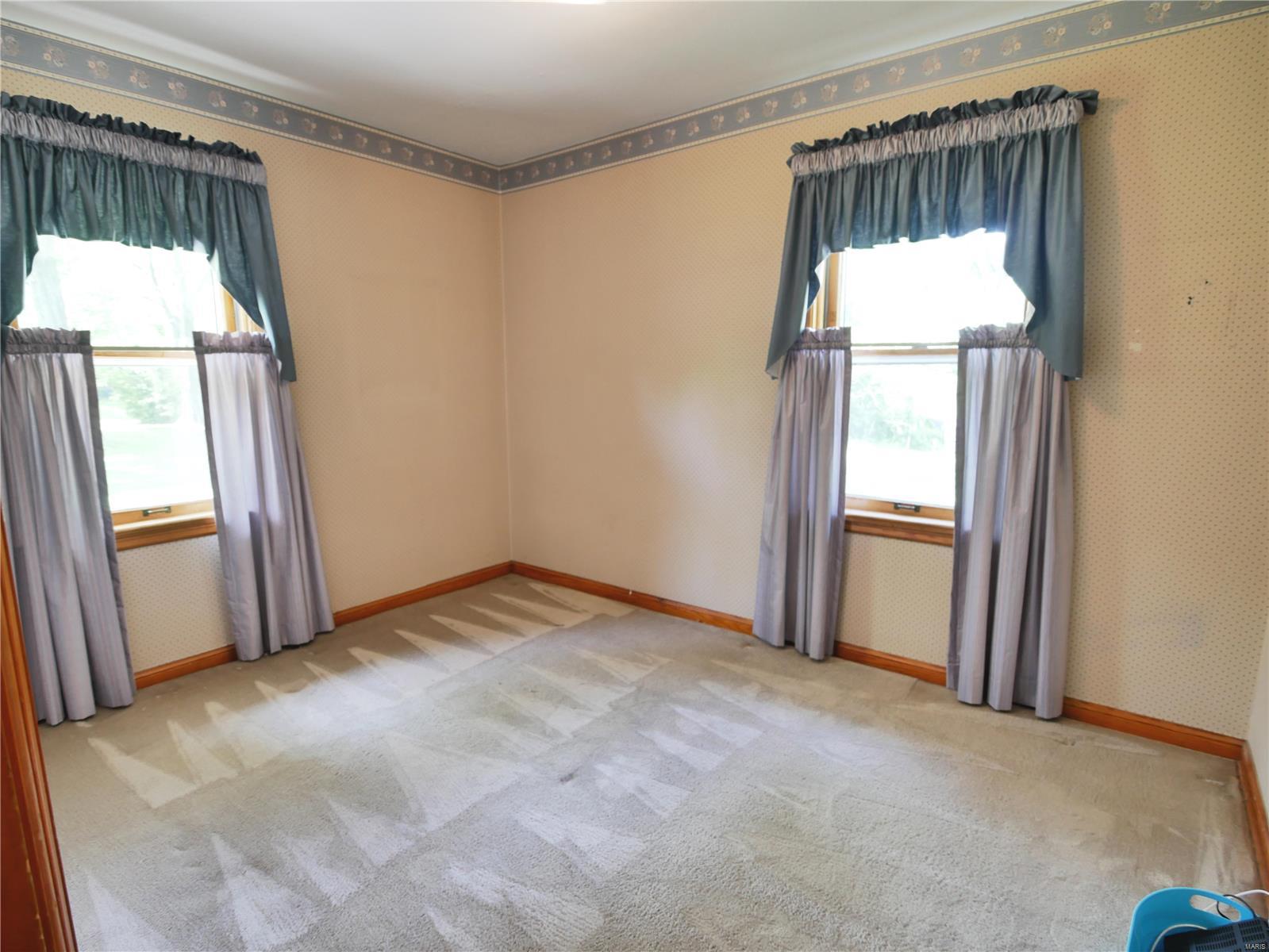 1102 Stein Road St. Louis, MO 63135 - Photo 25 of 44 Gallery Image 25