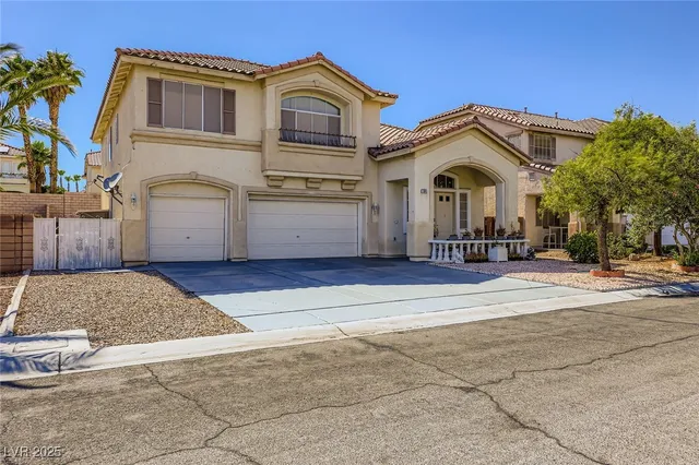 $599,900 | 3041 Parchment Court, Las Vegas, NV 89117