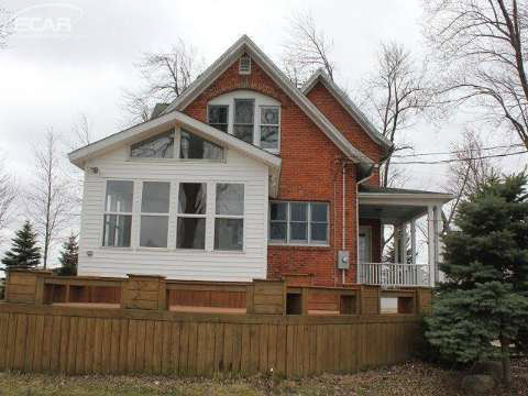 3705 East Cronk Road Owosso, MI 48867 - Photo 7 of 21 20435367-6.JPG