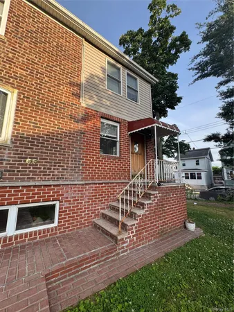 $3,500 | 65 Huntsbridge Road, Yonkers, NY 10704
