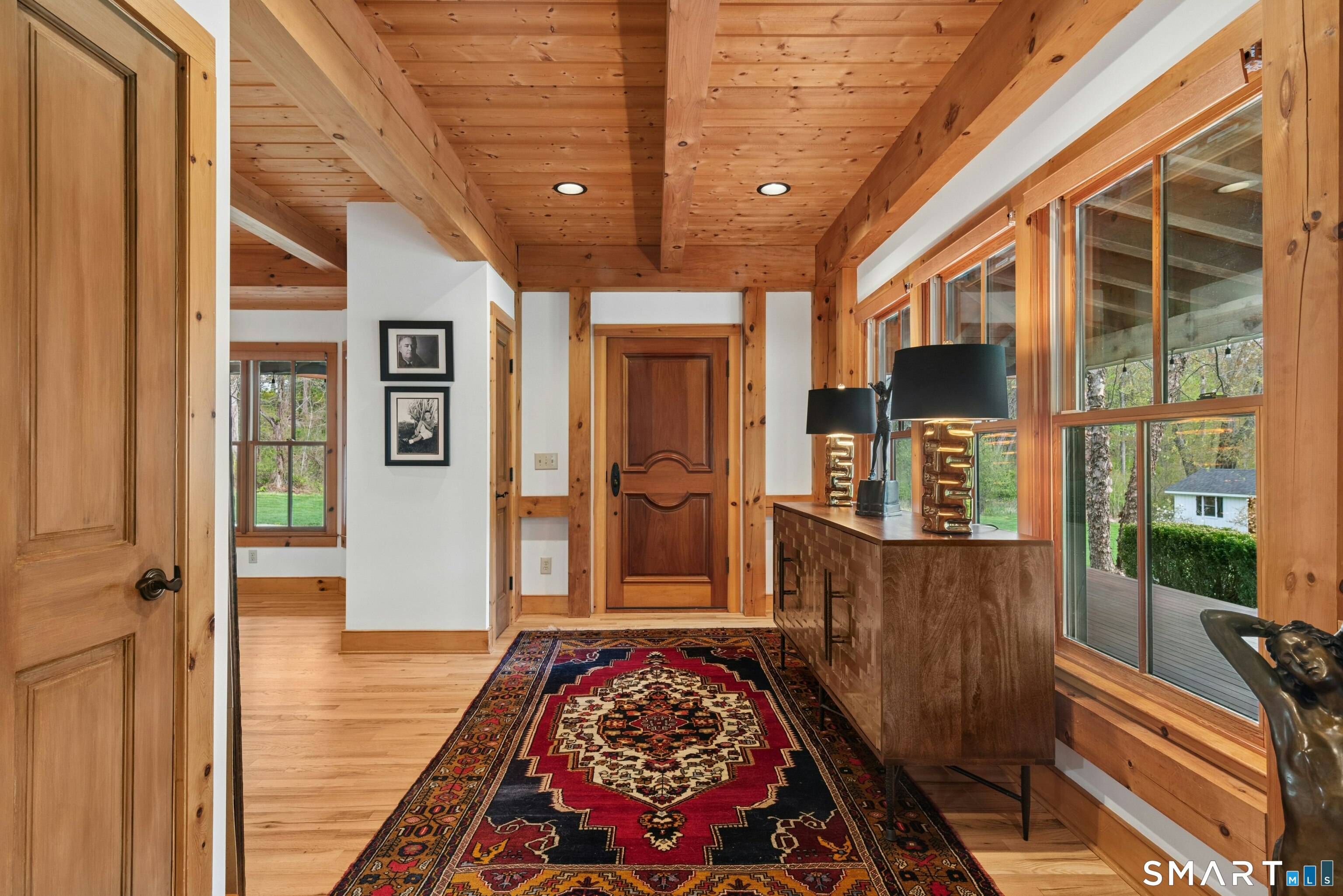 15 Silversmith Lane Redding, CT 06896 - Photo 6 of 36 Foyer.