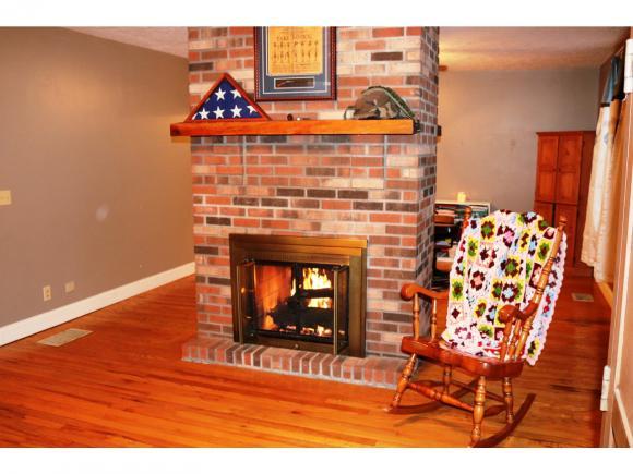 1002 Main Street Rising Sun, IN 47040 - Photo 11 of 27