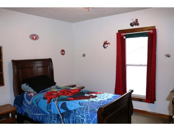 1002 Main Street Rising Sun, IN 47040 - Photo 16 of 27