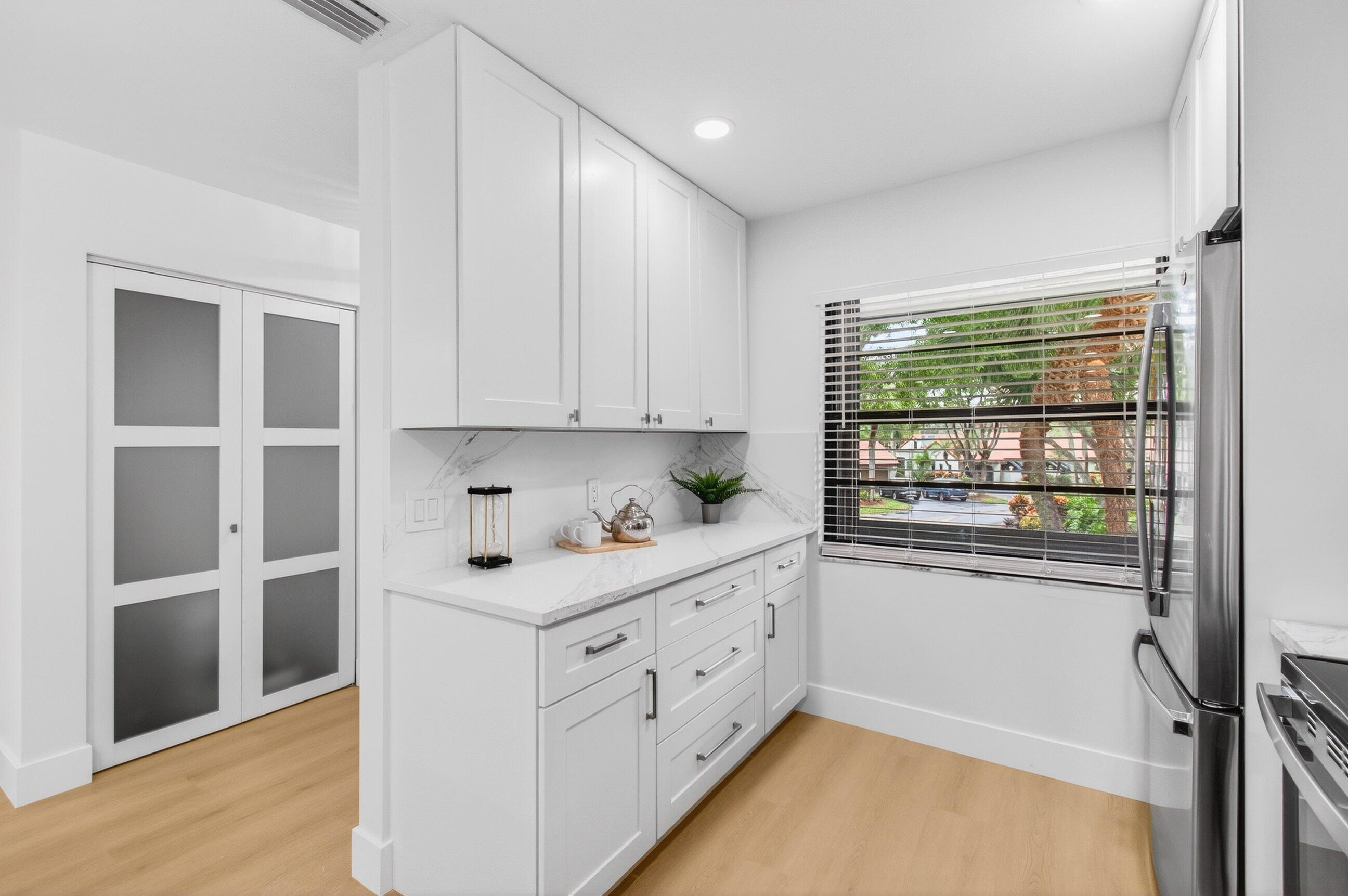 21691 Tall Palm Circle, Unit 3B Boca Raton, FL 33433 - Photo 18 of 66 Coffee Bar
