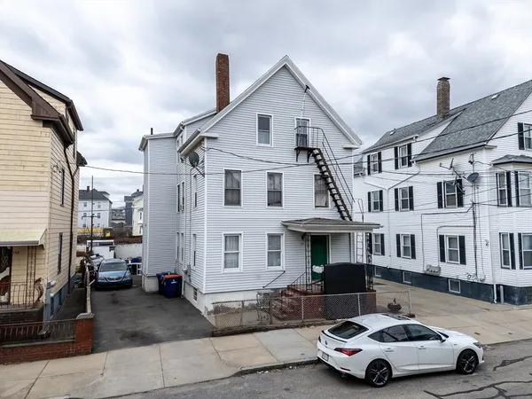 $799,900 | 191 Bonney Street, New Bedford, MA 02740