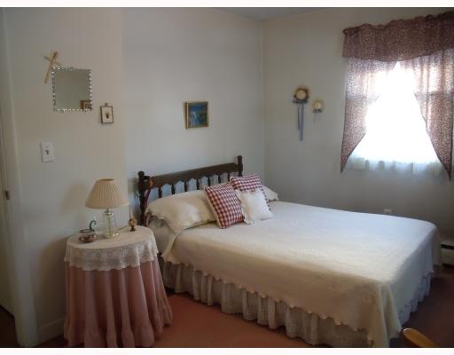 15 Wilson Road Middletown, RI 02842 - Photo 7 of 12 Bedroom. This bedroom has a lav.