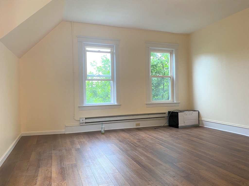 68 Everard Street, Unit 2 Worcester, MA 01605 - Photo 6 of 24