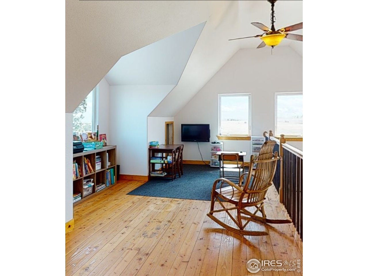 1925 Old Ranch Road Livermore, CO 80536 - Photo 20 of 40 Bright and cheery!